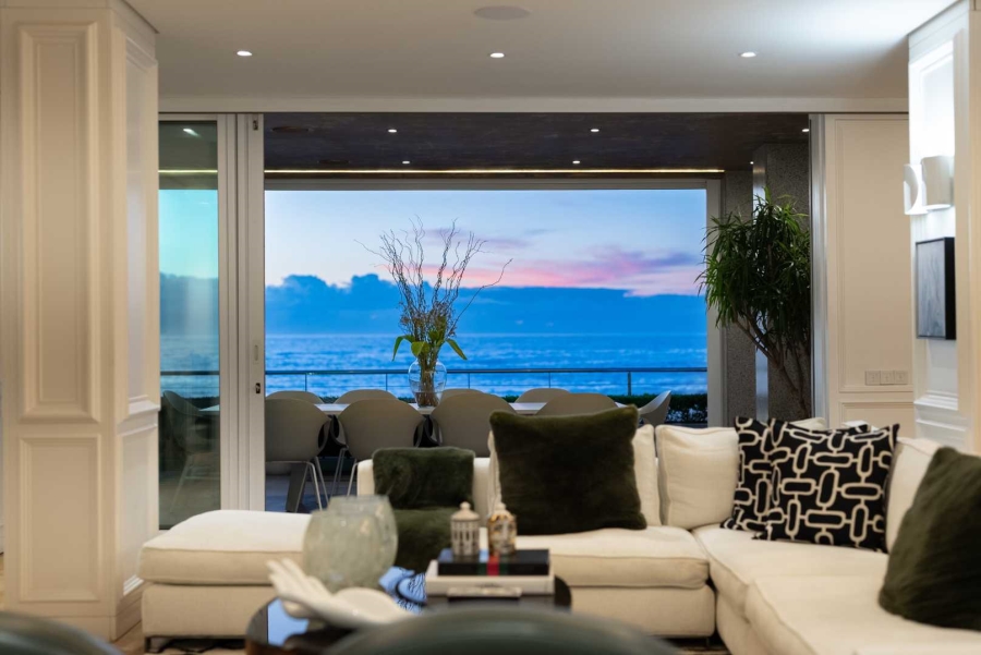 5 Bedroom Property for Sale in Clifton Western Cape